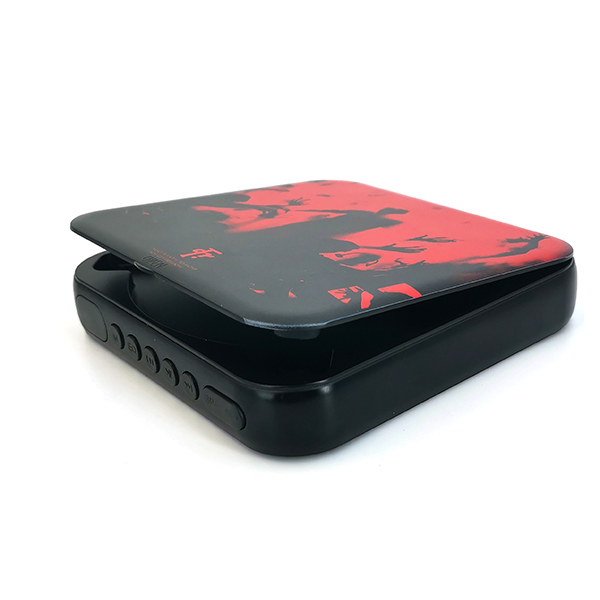 Miksi kannettava Walkman CD -soitin on edelleen arvokas musiikkikaveri?